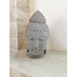 Tête de Bouddha Sculptée
Andésite
Sculptée à la Main par un Artiste
Pièce Unique
Hauteur : 30cm